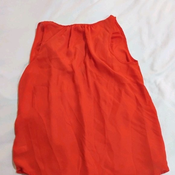 Vibrant Sleeveless Red Tank Top - Picture 6 of 8